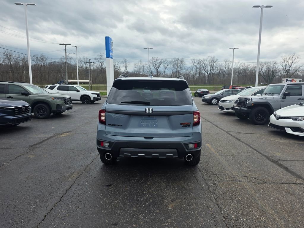 Certified 2023 Honda Passport TrailSport image 4