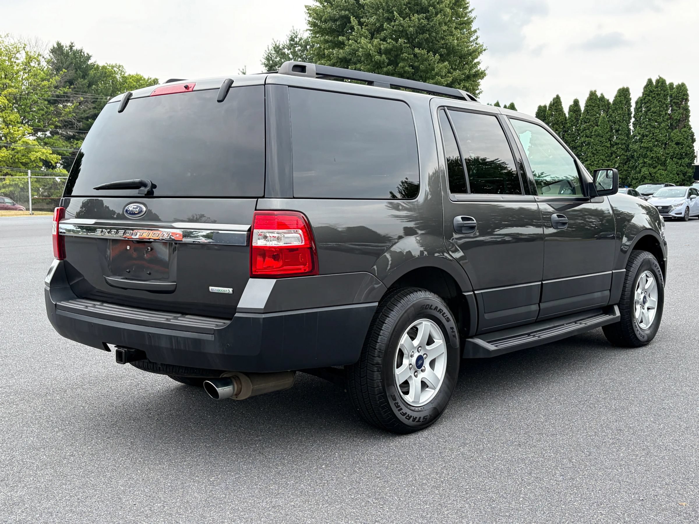 Used 2016 Ford Expedition XL AWD/4WD image 5