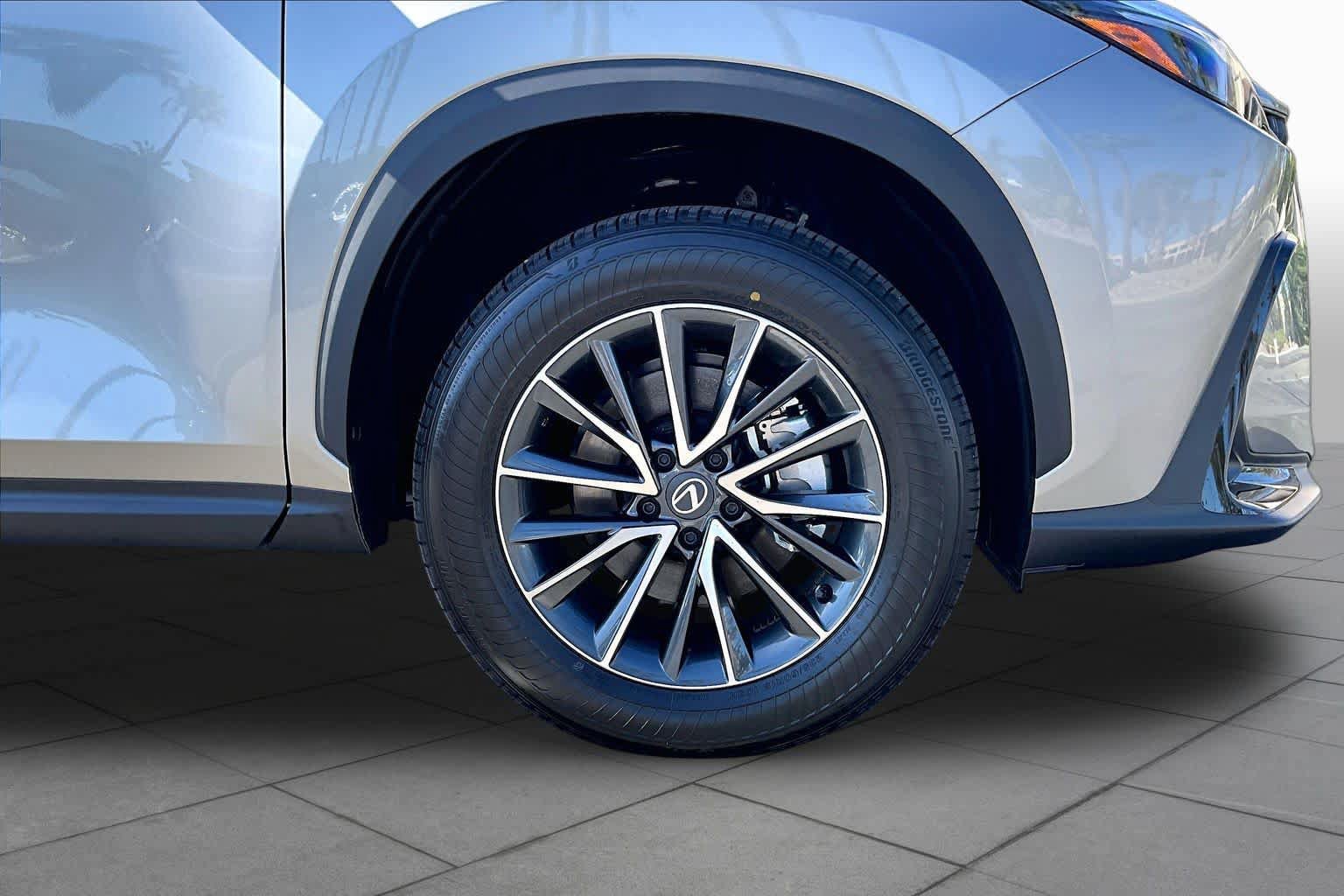 New 2026 Lexus NX 350 AWD w/ Premium Package image 9
