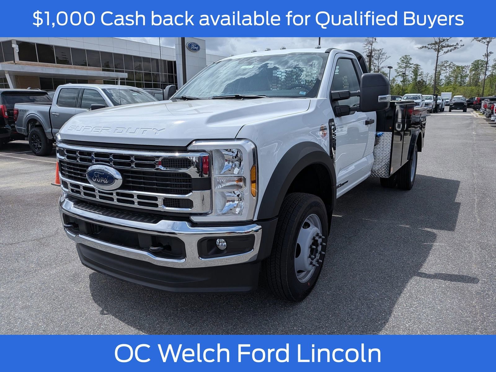 New 2026 Ford F550 4x4 Regular Cab Super Duty w/ XL Chrome Package image 5