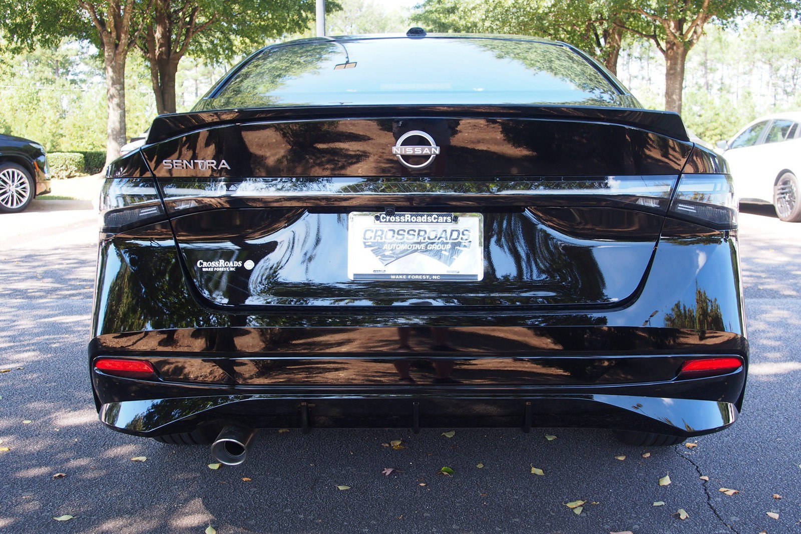 New 2027 Nissan Sentra SR w/ Floor Mat Package FWD image 6