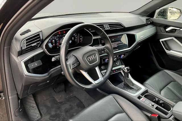 Used 2023 Audi Q3 2.0T Premium w/ Convenience Package AWD/4WD image 13