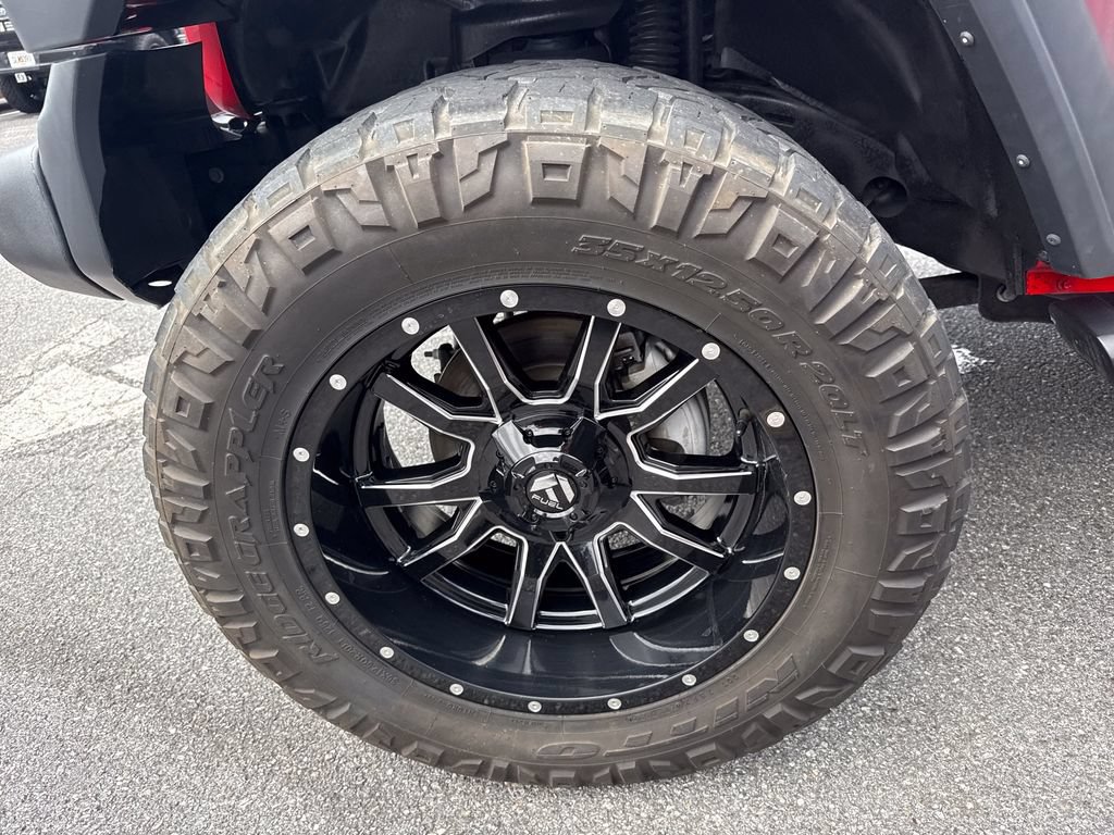 Used 2018 Jeep Wrangler Unlimited Sport S AWD/4WD image 11