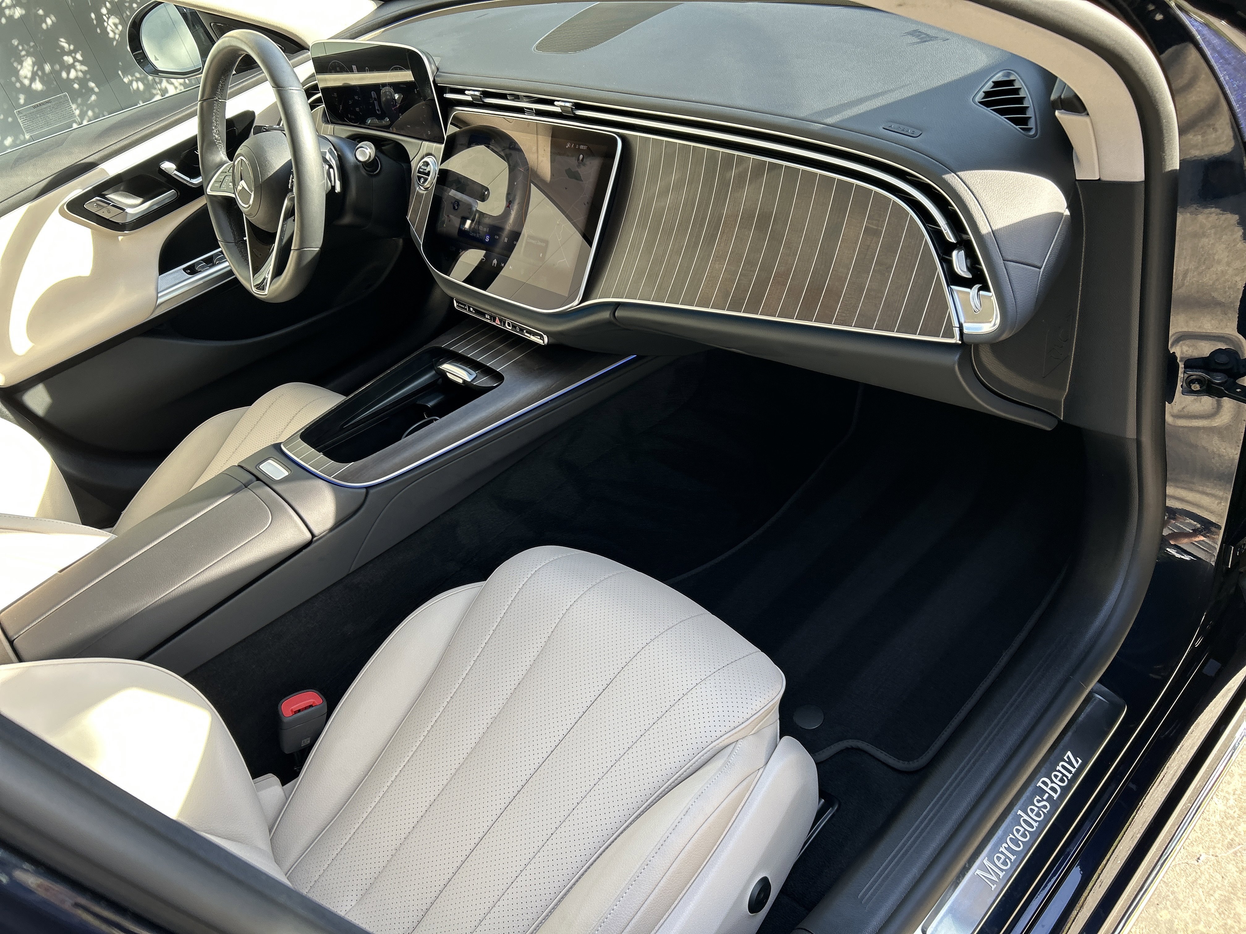 Certified 2025 Mercedes-Benz E 350 4MATIC Sedan image 50