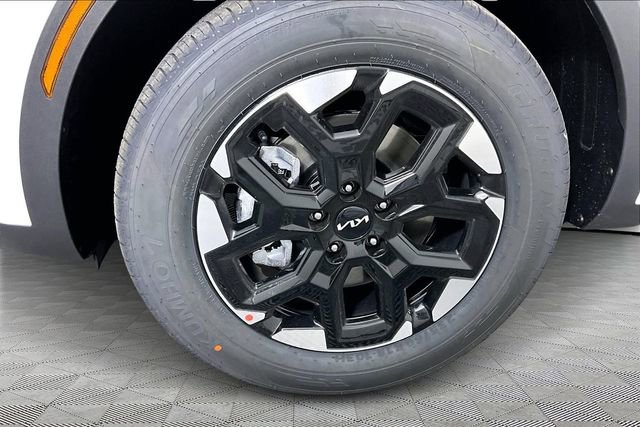 Certified 2026 Kia Sorento S AWD/4WD image 13