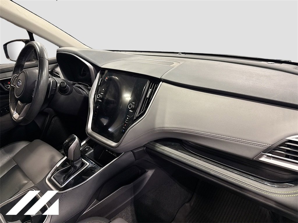 Used 2023 Subaru Outback Onyx Edition image 32