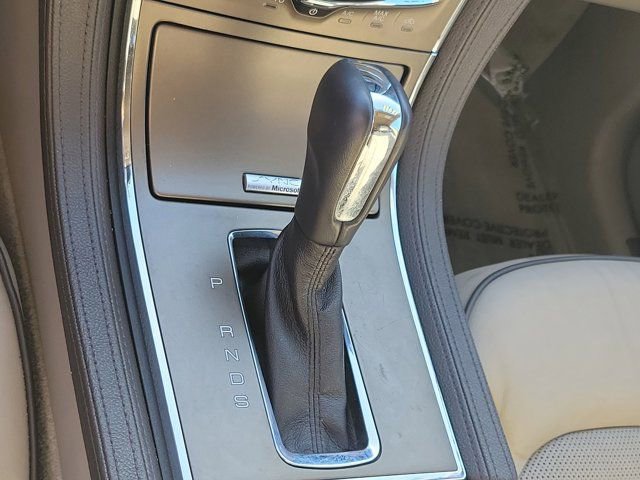 Used 2013 Lincoln MKX FWD image 30