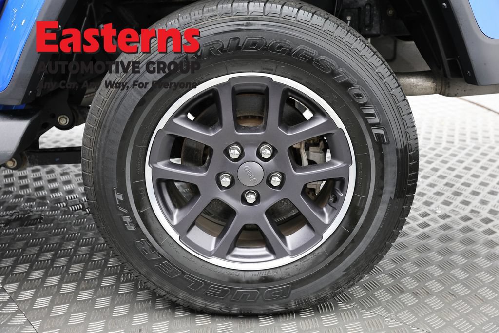 Used 2021 Jeep Gladiator Overland AWD/4WD image 29