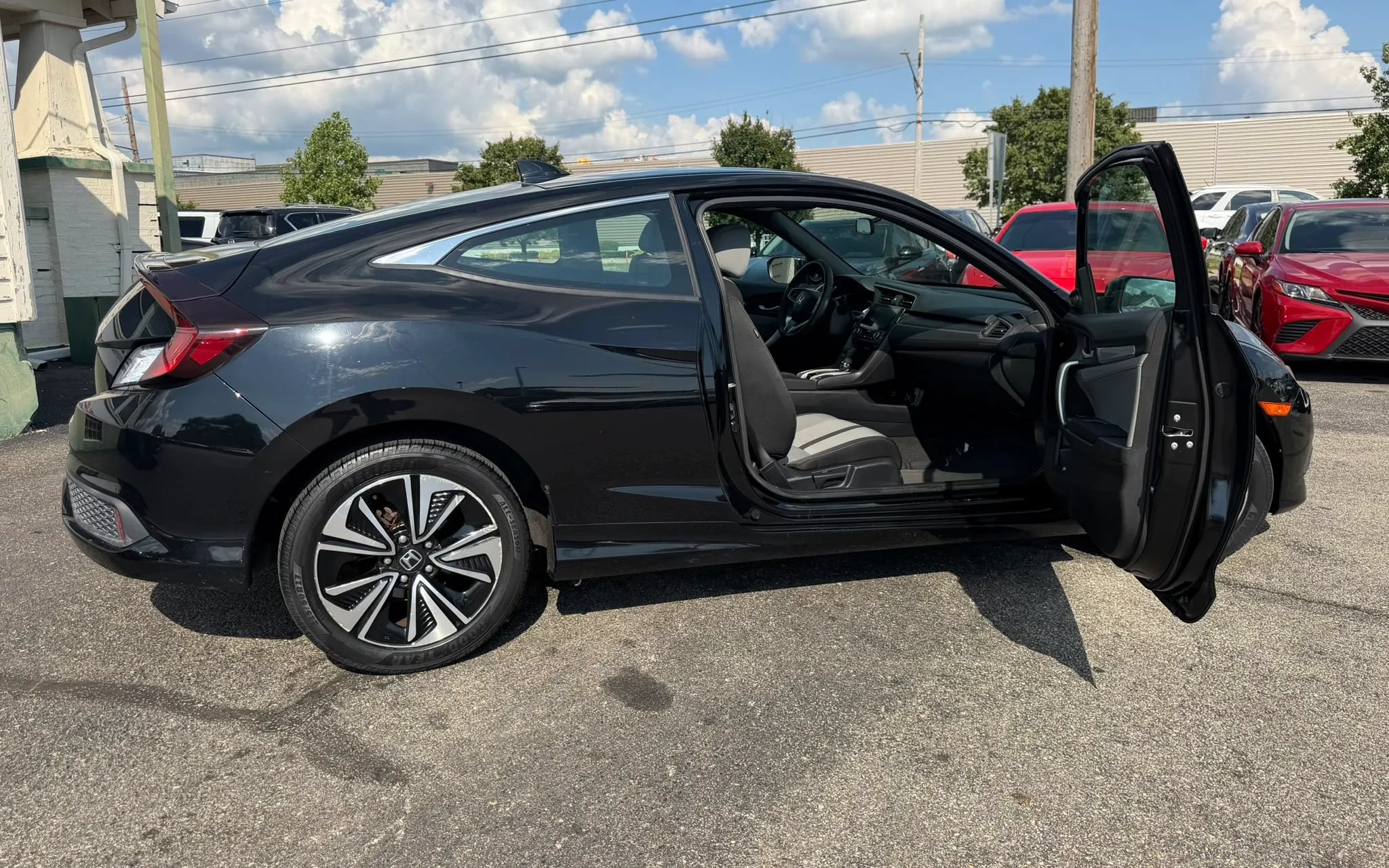 Used 2017 Honda Civic EX-T image 21