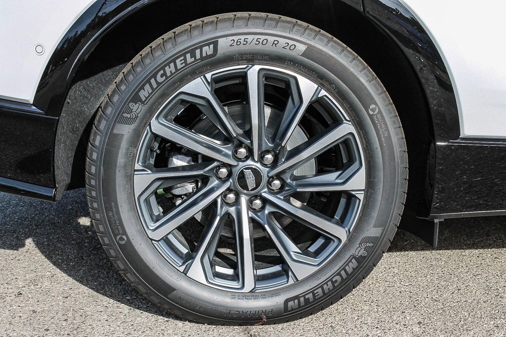 New 2025 Cadillac Lyriq Sport image 11