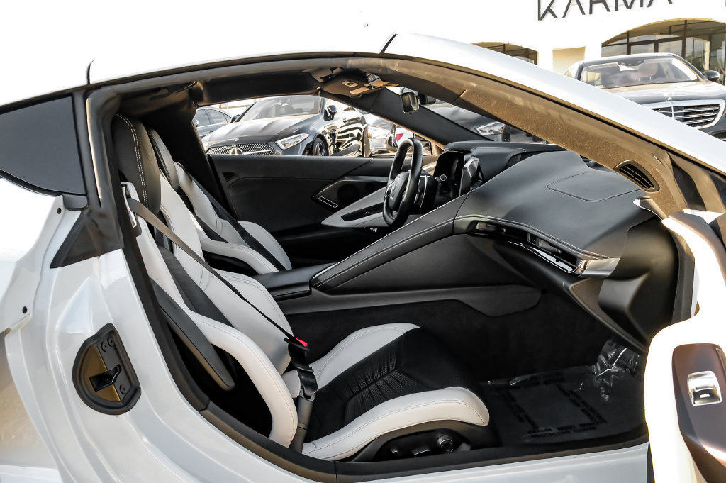 Used 2023 Chevrolet Corvette Stingray Preferred Cpe w/ Z51 Performance Package RWD image 32