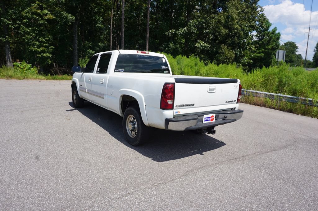 Used 2004 Chevrolet Silverado 2500 LS RWD image 17