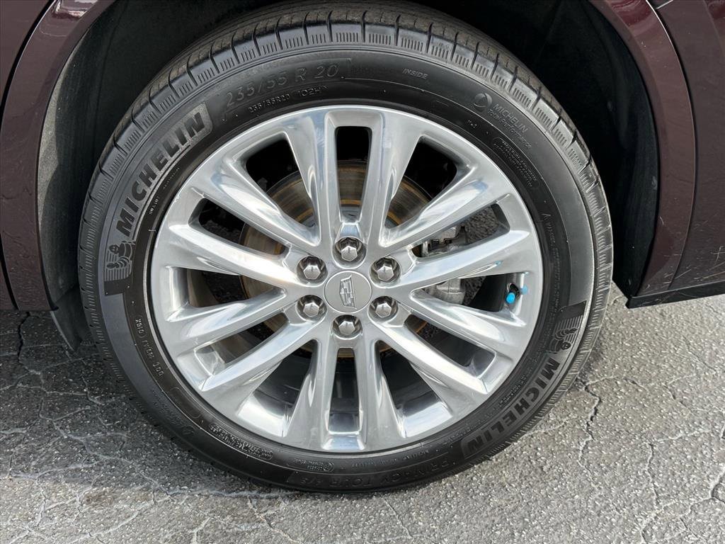 Used 2021 Cadillac XT6 Premium Luxury image 16