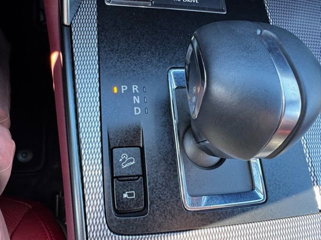 Used 2025 MAZDA CX-70 3.3 Turbo S w/ Premium Package image 25