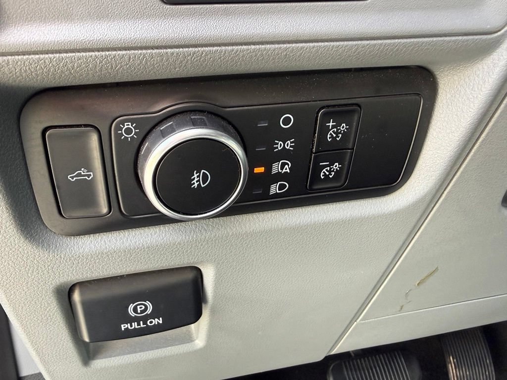 Used 2025 Ford F150 XLT w/ Equipment Group 301A Standard AWD/4WD image 27