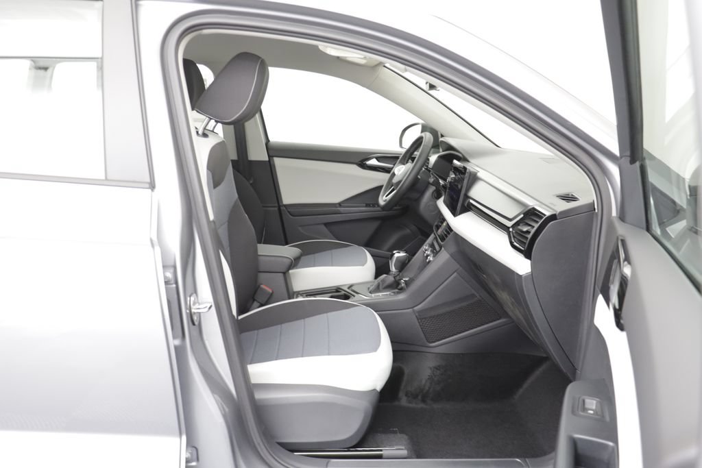 New 2026 Volkswagen Taos S FWD image 17