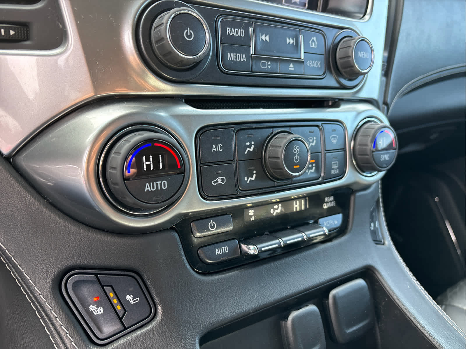 Used 2016 Chevrolet Tahoe LT image 34