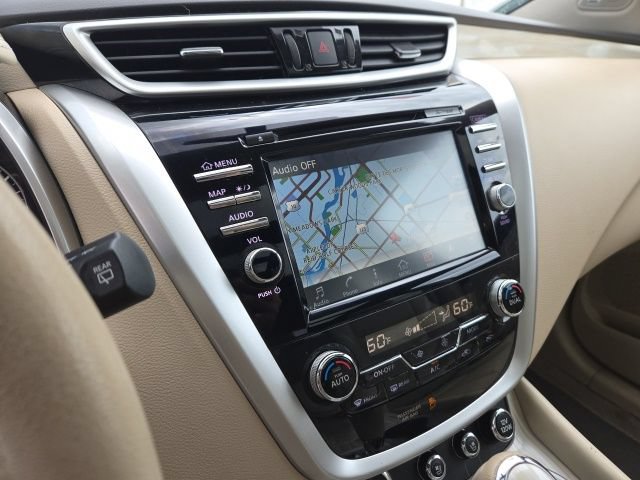 Used 2015 Nissan Murano Platinum w/ Platinum Technology Package FWD image 15