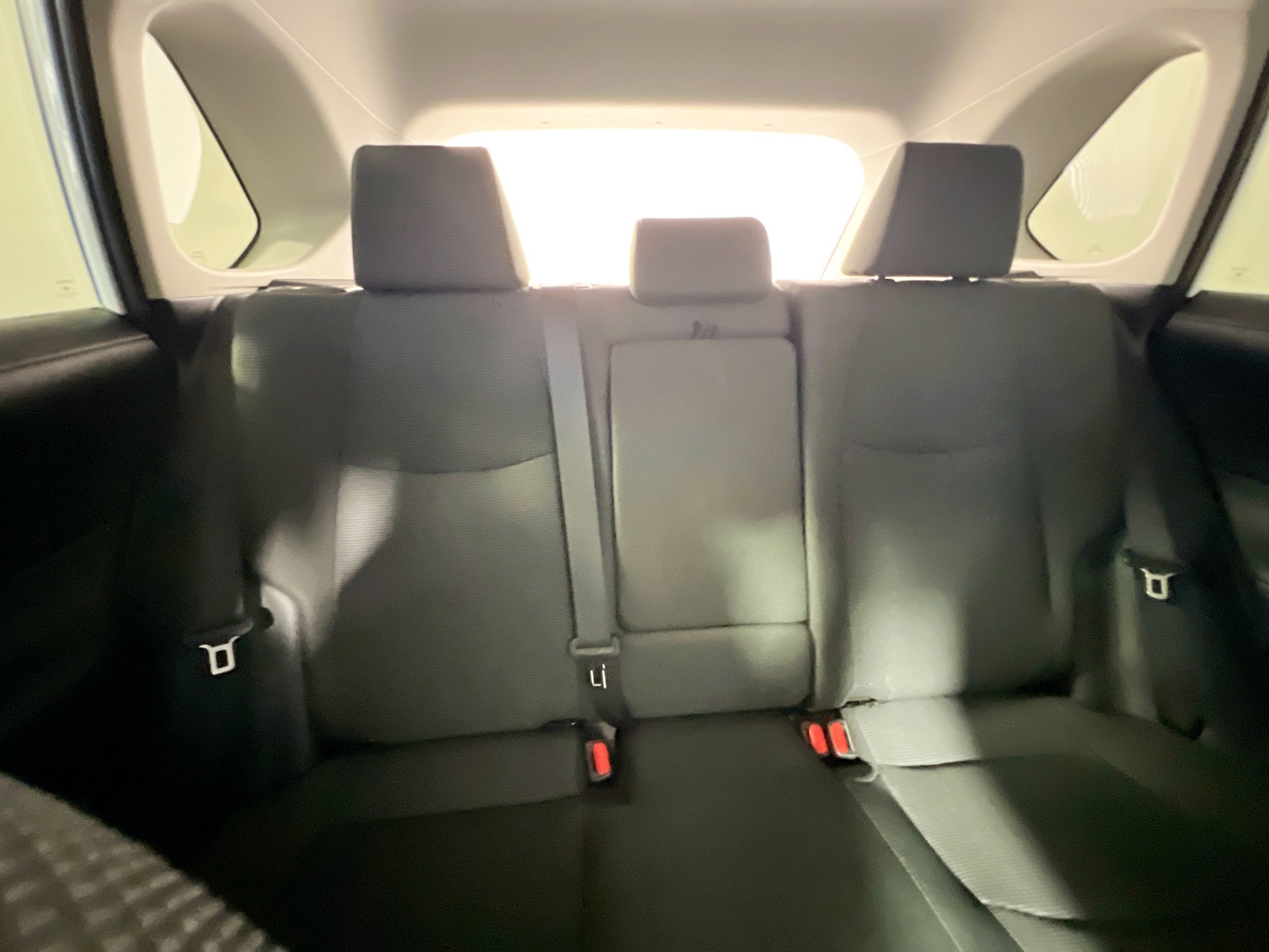 Used 2024 Toyota RAV4 LE image 32
