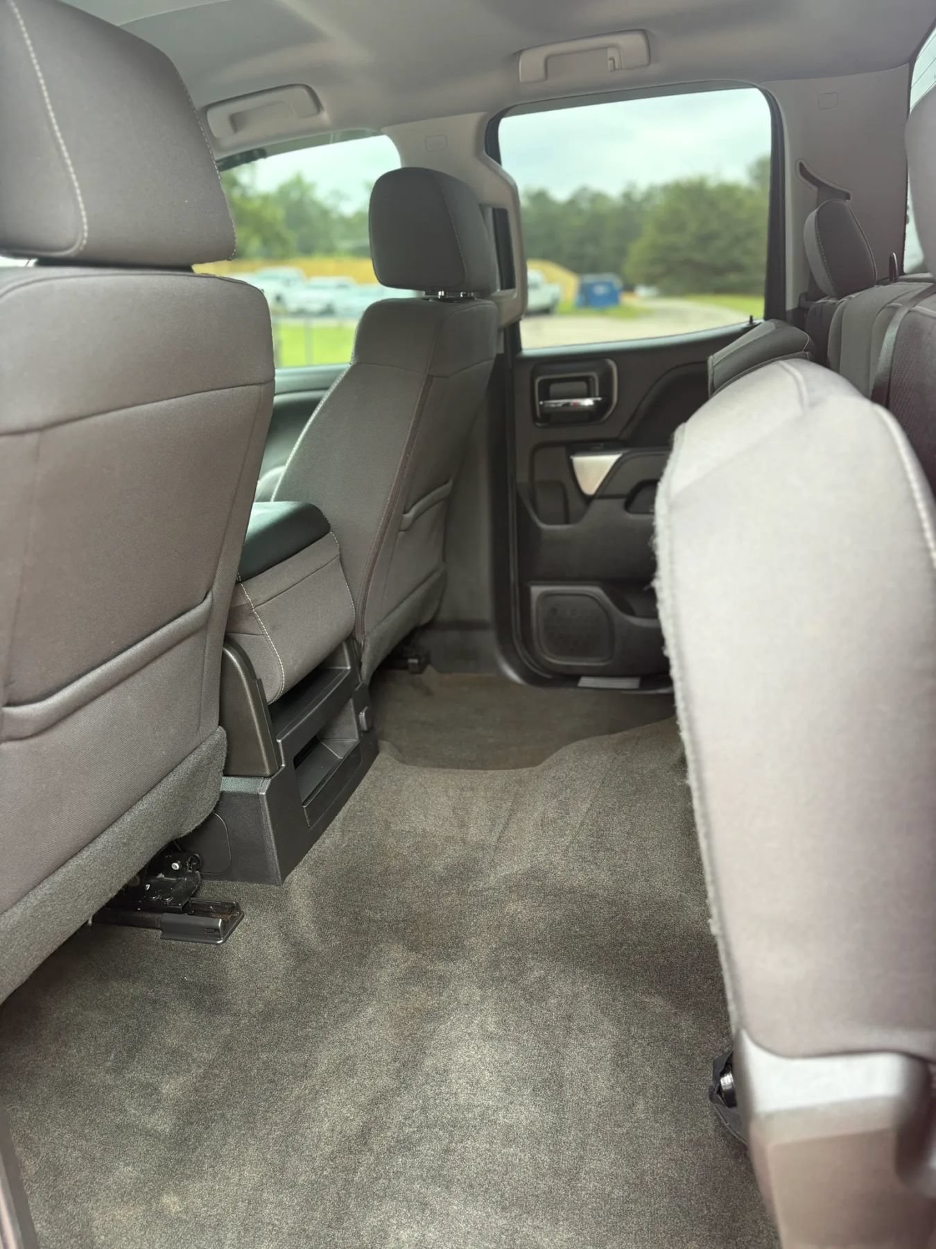 Used 2018 Chevrolet Silverado 1500 LT w/ All Star Edition AWD/4WD image 27