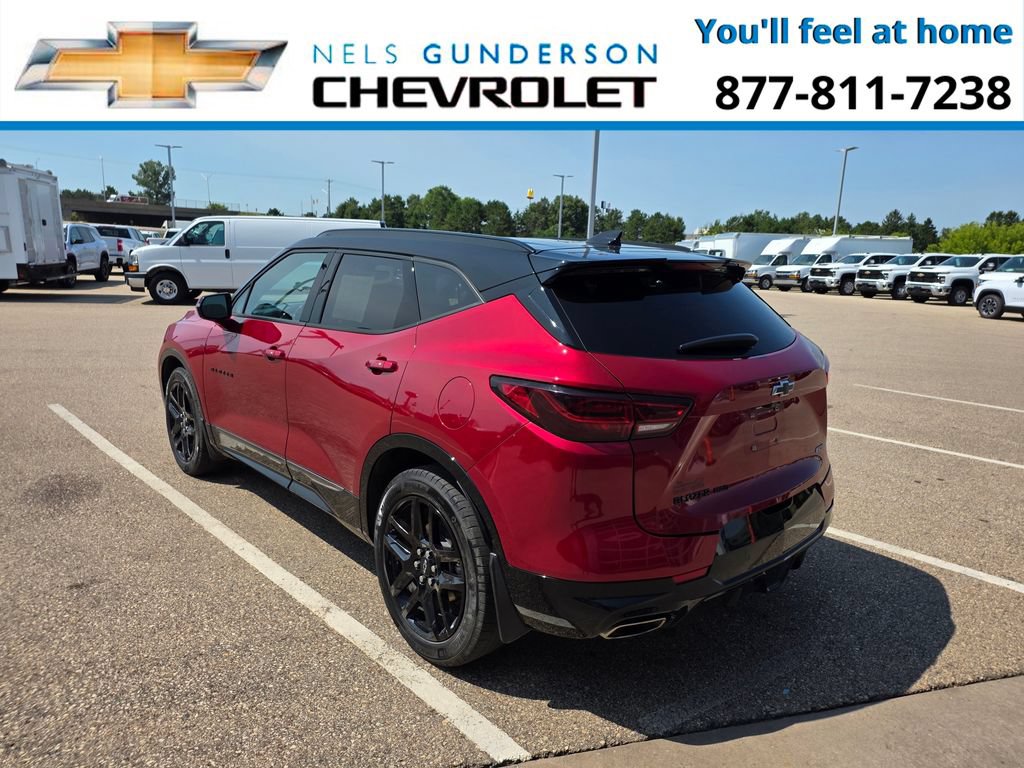 Used 2023 Chevrolet Blazer RS w/ Driver Confidence II Package AWD/4WD image 5