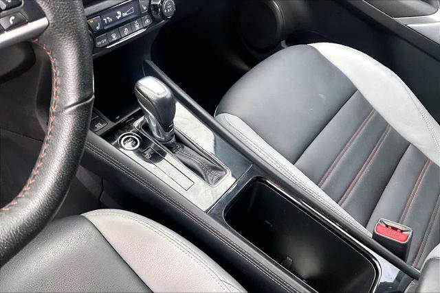 Certified 2021 Nissan Kicks SR w/ SR Premium Package image 15