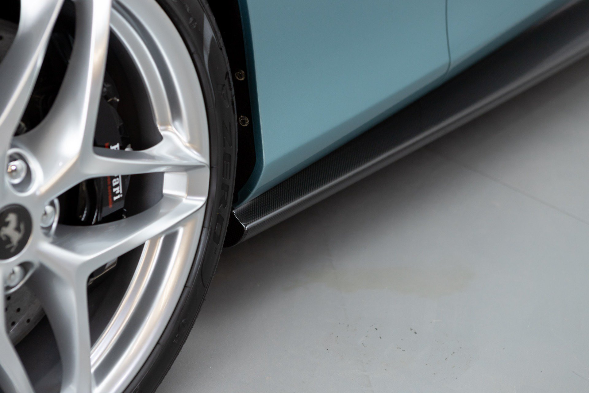 Certified 2024 Ferrari Roma Spider RWD image 81