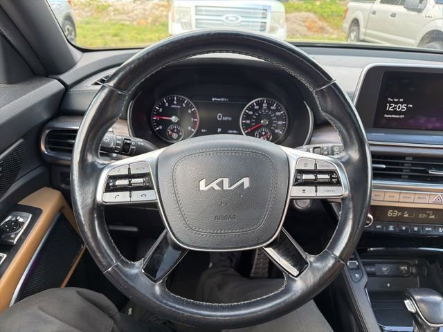 Used 2022 Kia Telluride SX w/ Nightfall Edition Package AWD/4WD image 19
