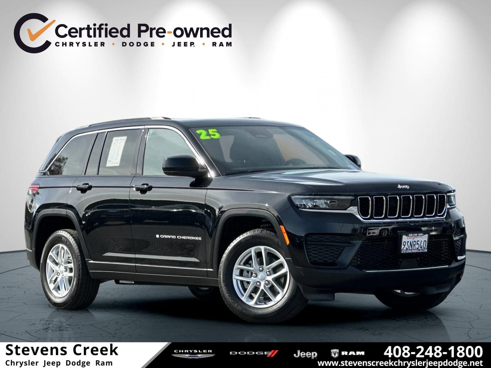 Certified 2025 Jeep Grand Cherokee Laredo X image 1
