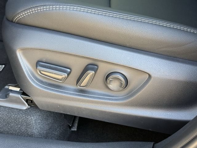 Certified 2026 Toyota Corolla Cross XLE w/ Convenience Package FWD image 26