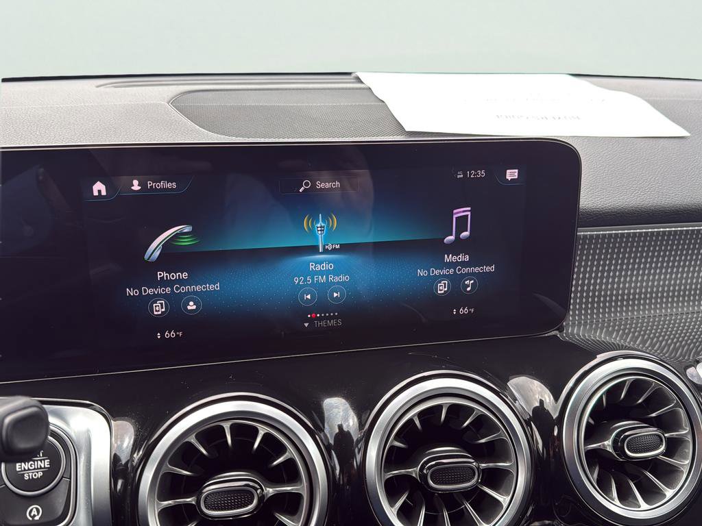 Certified 2022 Mercedes-Benz GLB 250 4MATIC image 16