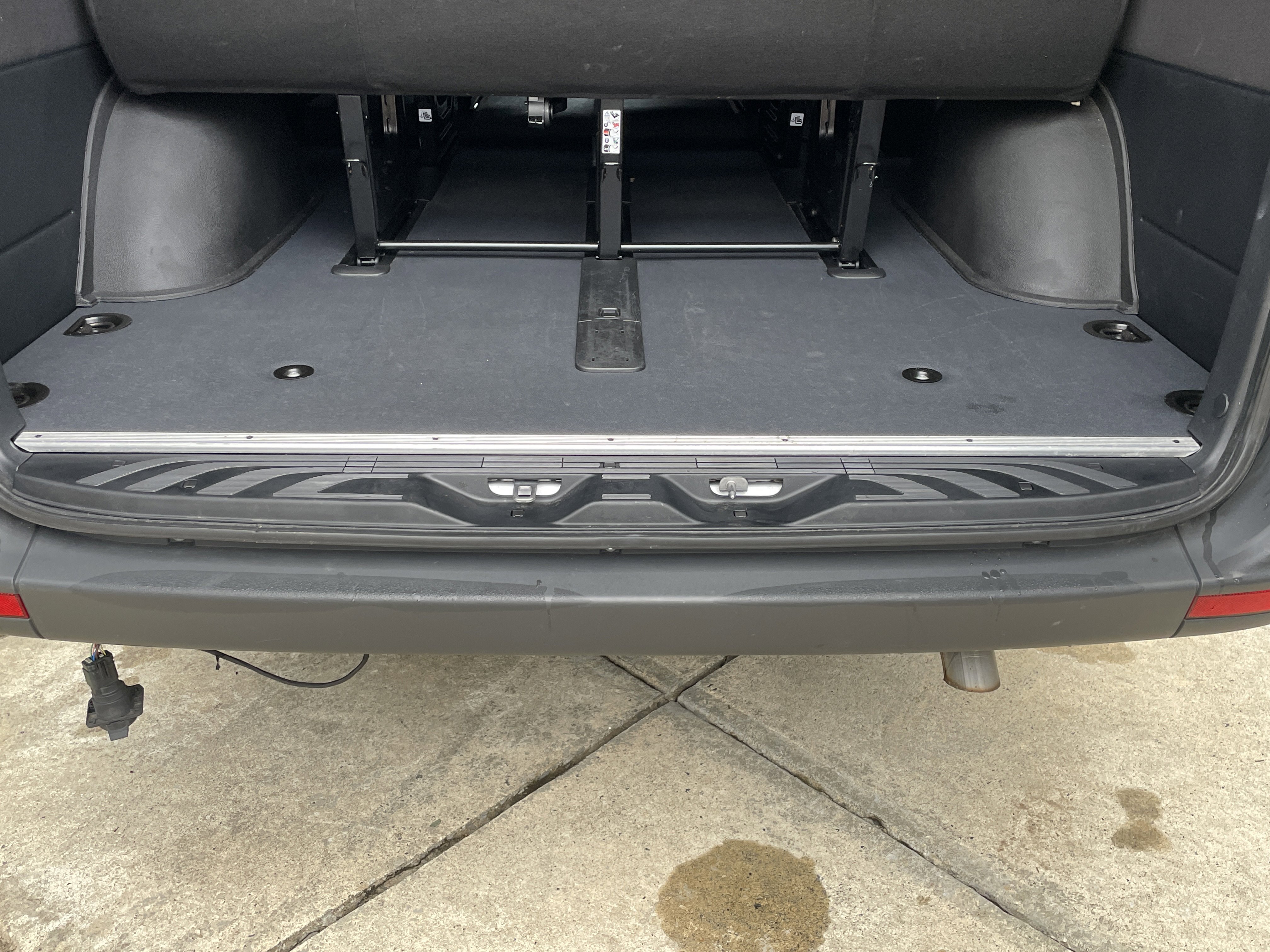 Used 2024 Mercedes-Benz Sprinter 2500 image 17