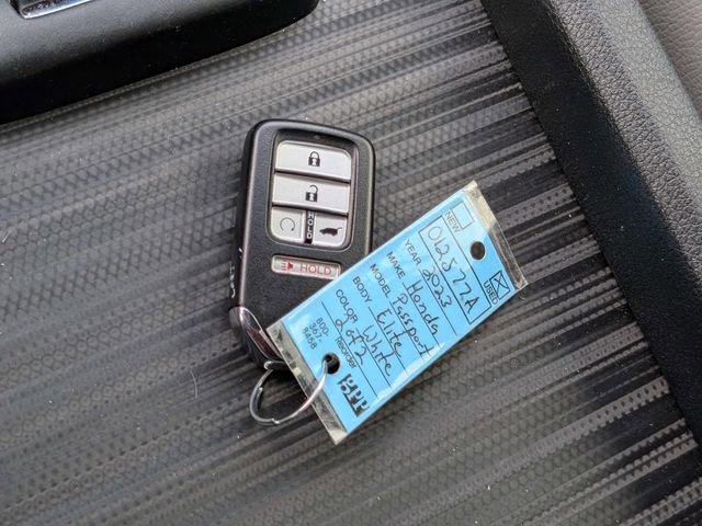 Used 2023 Honda Passport Elite image 33