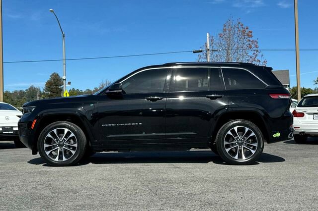 Used 2022 Jeep Grand Cherokee Overland w/ Advanced Protech Group III image 7
