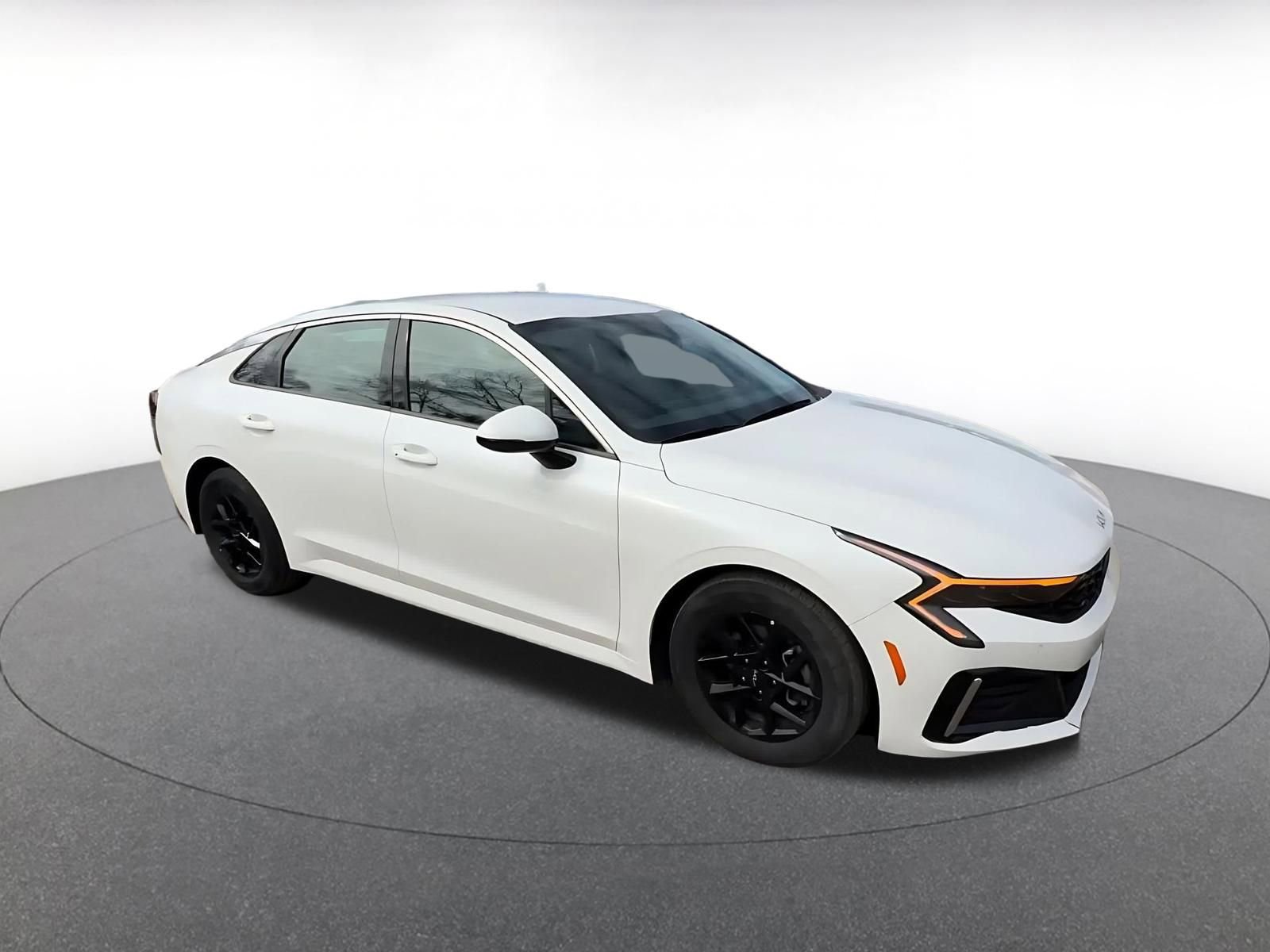 Used 2025 Kia K5 LXS video 2