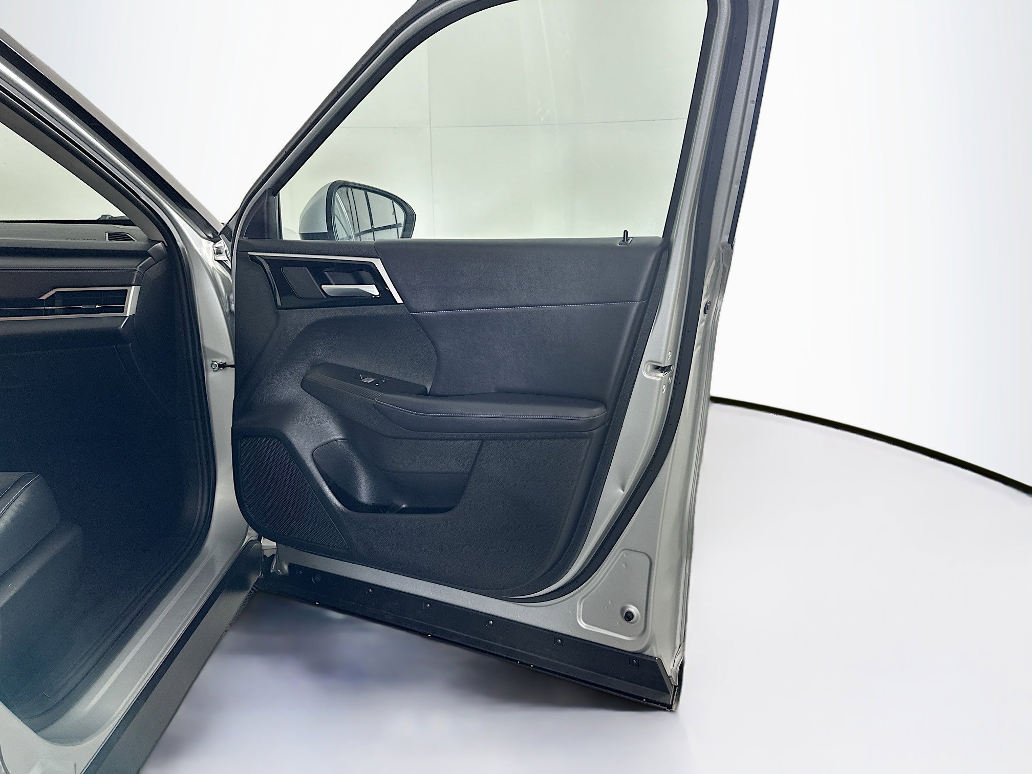 Used 2024 Mitsubishi Outlander SE image 35