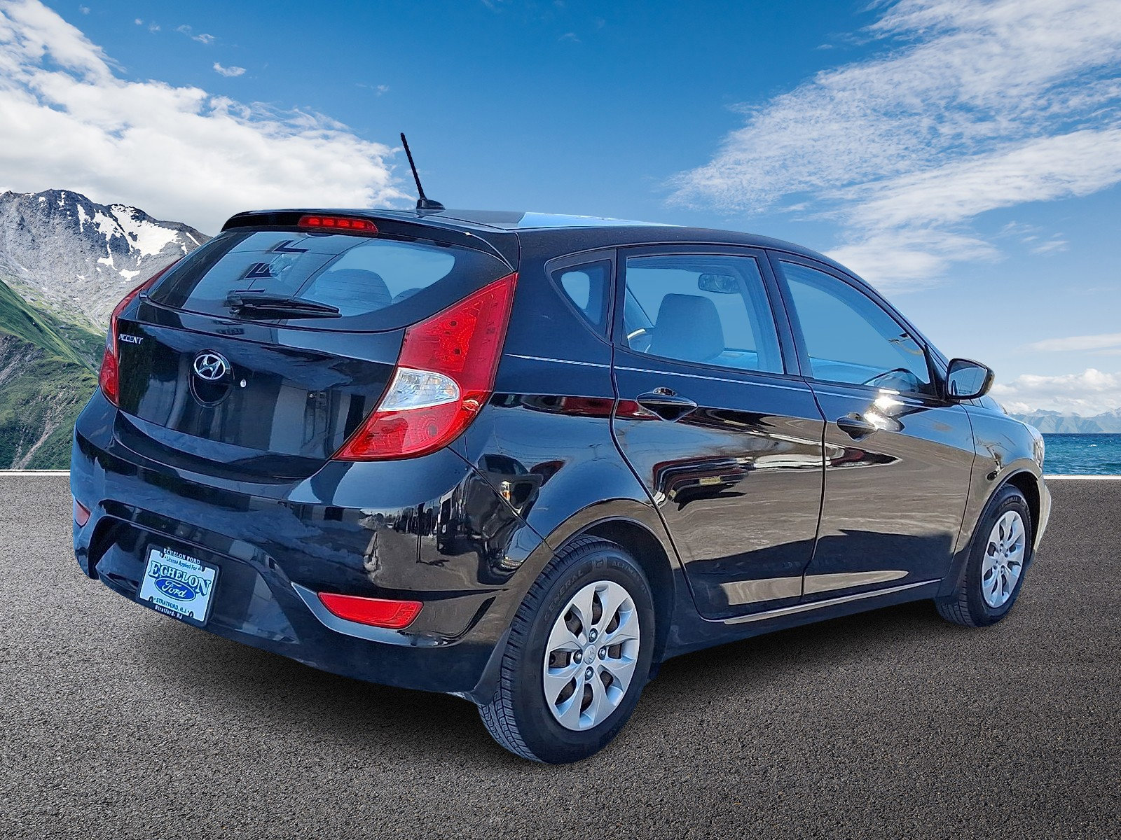 Used 2016 Hyundai Accent SE image 6