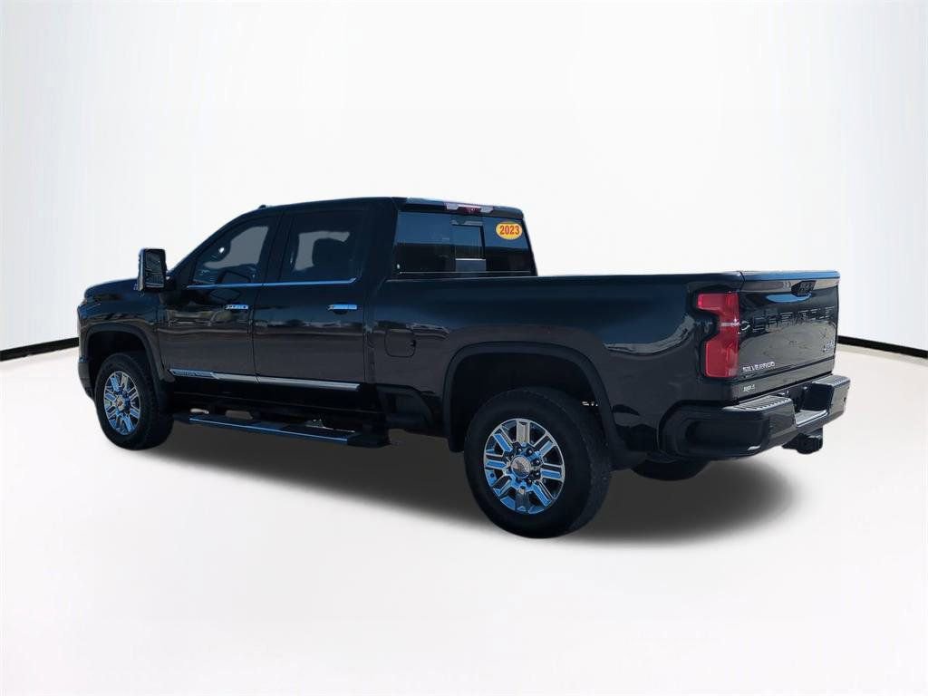 Used 2024 Chevrolet Silverado 2500 High Country w/ High Country Premium Package image 7