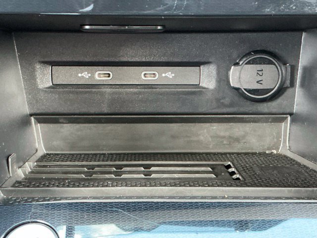 Certified 2025 Volkswagen Taos SEL AWD/4WD image 28