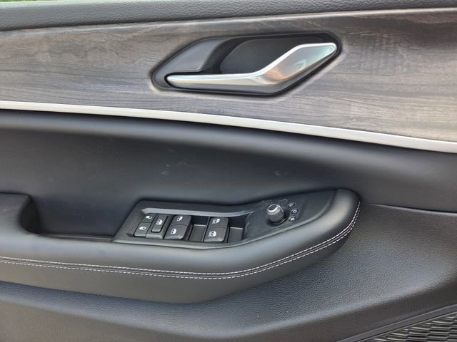 New 2026 Jeep Grand Cherokee Altitude AWD/4WD image 20