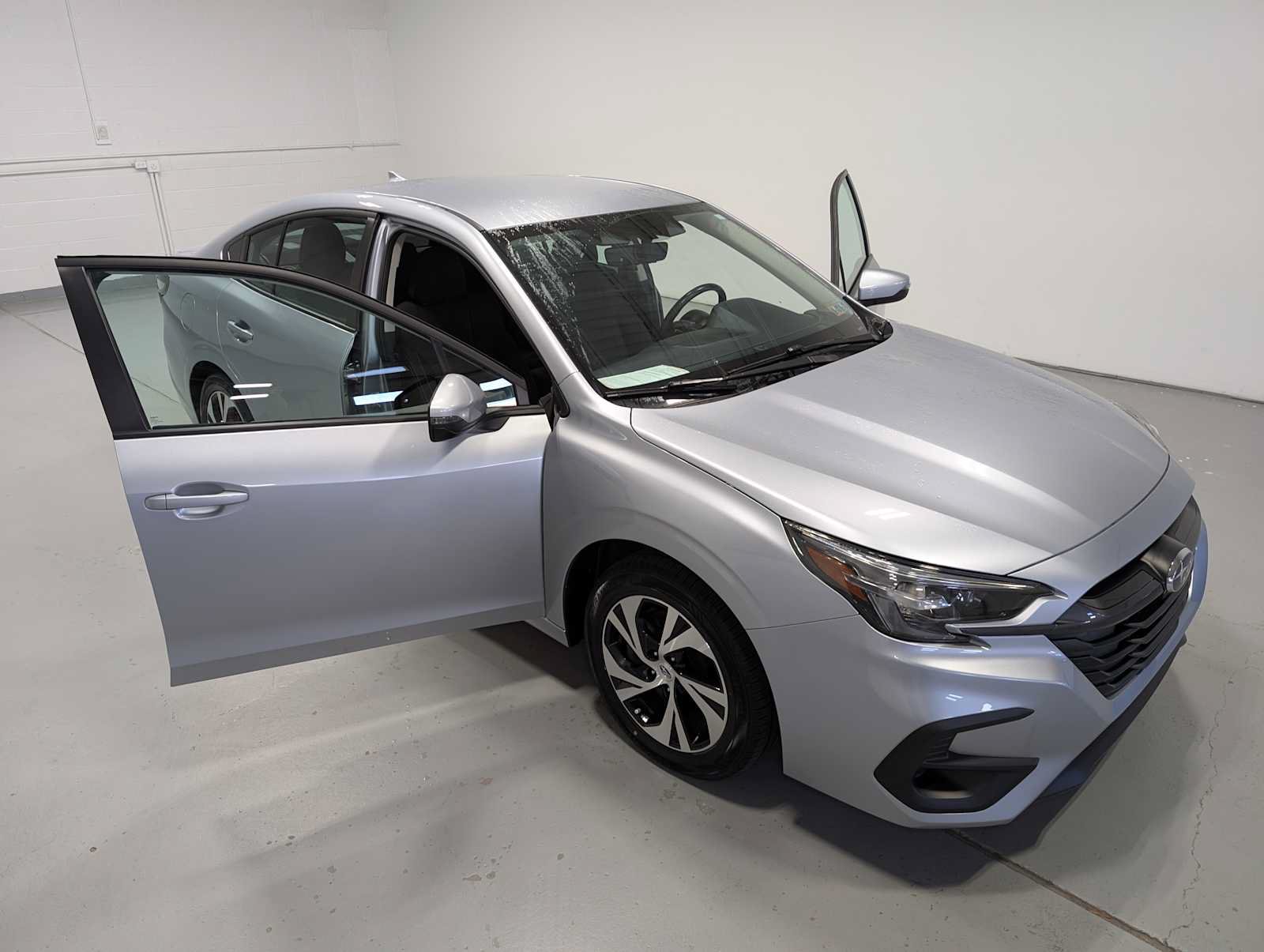 Used 2024 Subaru Legacy Premium AWD/4WD image 16
