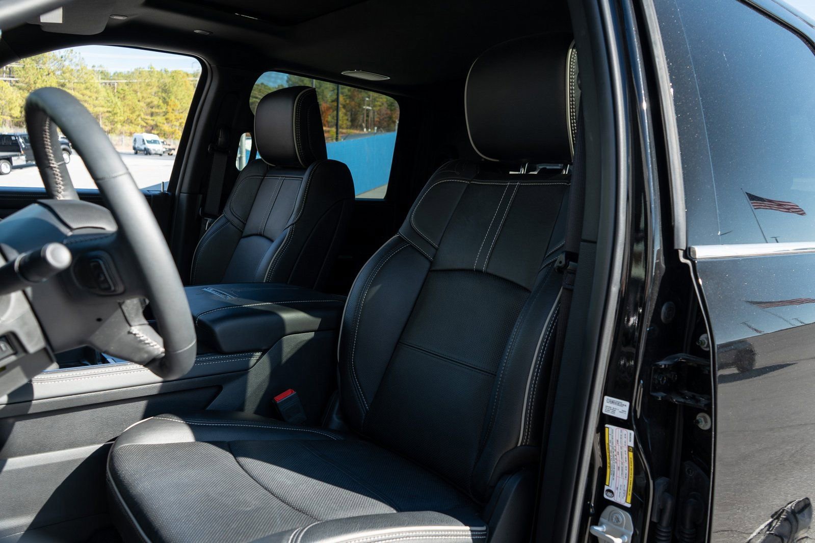 Used 2024 RAM 2500 Limited image 24