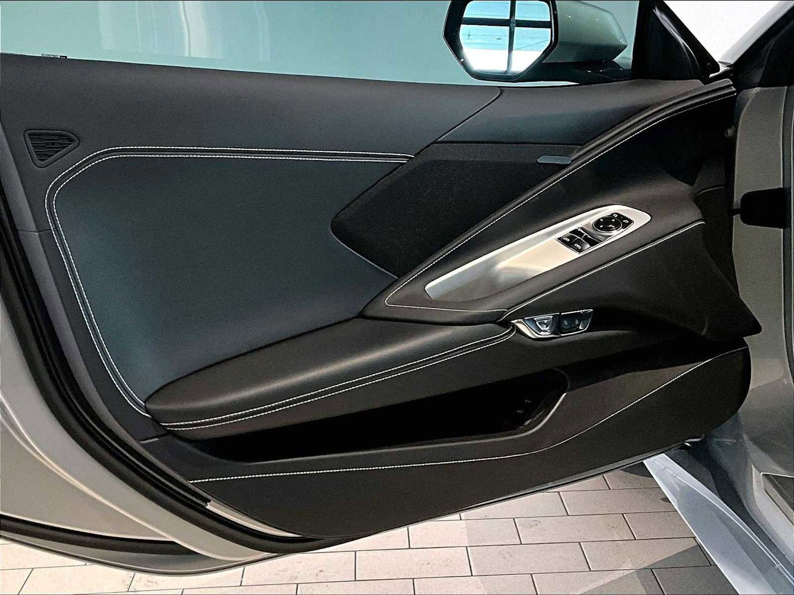 Used 2021 Chevrolet Corvette Stingray Coupe w/ 1LT image 24