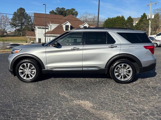 Used 2023 Ford Explorer XLT w/ Equipment Group 202A image 23