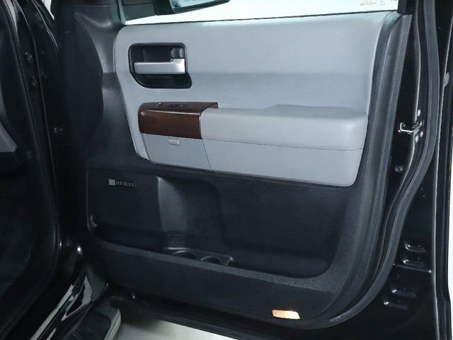 Used 2012 Toyota Sequoia Platinum image 36