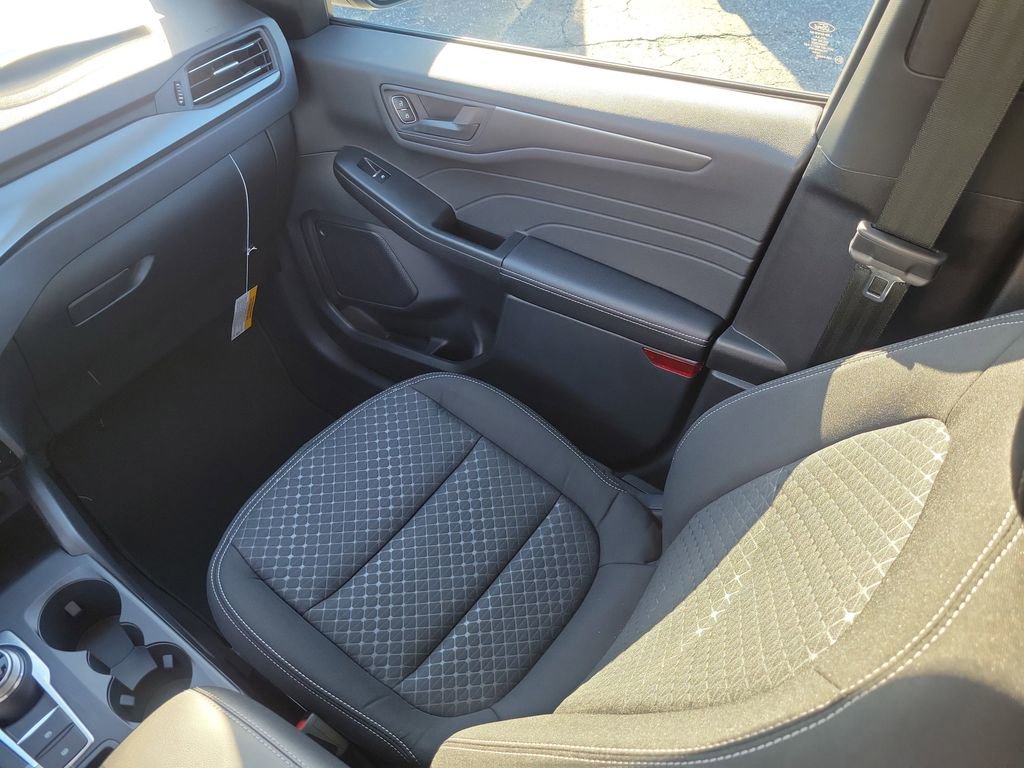 New 2026 Ford Escape Active w/ Tech Pack #1 FWD image 15