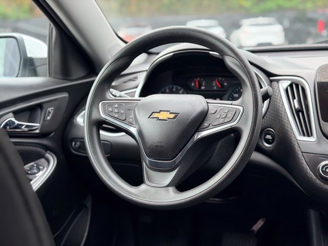 Used 2020 Chevrolet Malibu LS w/ Driver Confidence Package II FWD image 22