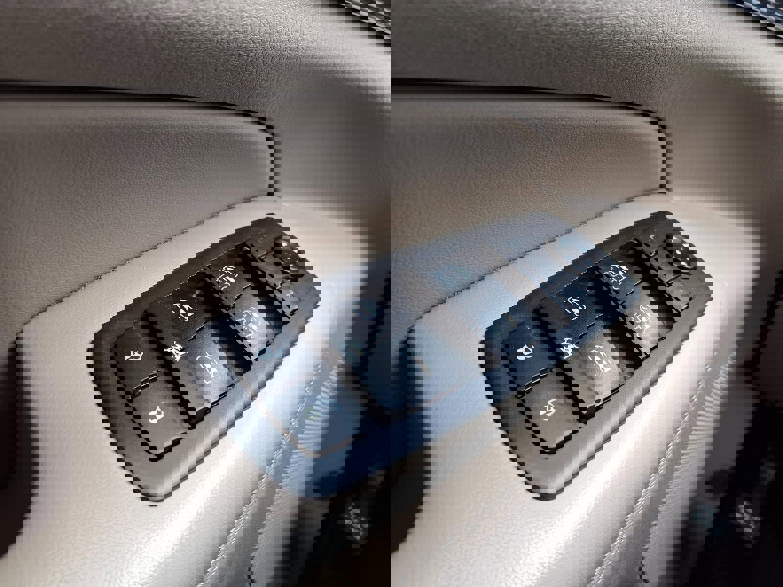 Certified 2021 Jeep Grand Cherokee Limited image 19