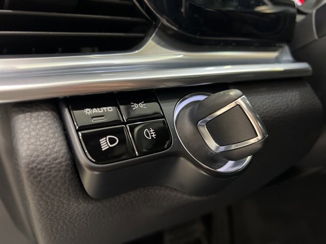 Used 2019 Porsche Panamera image 17