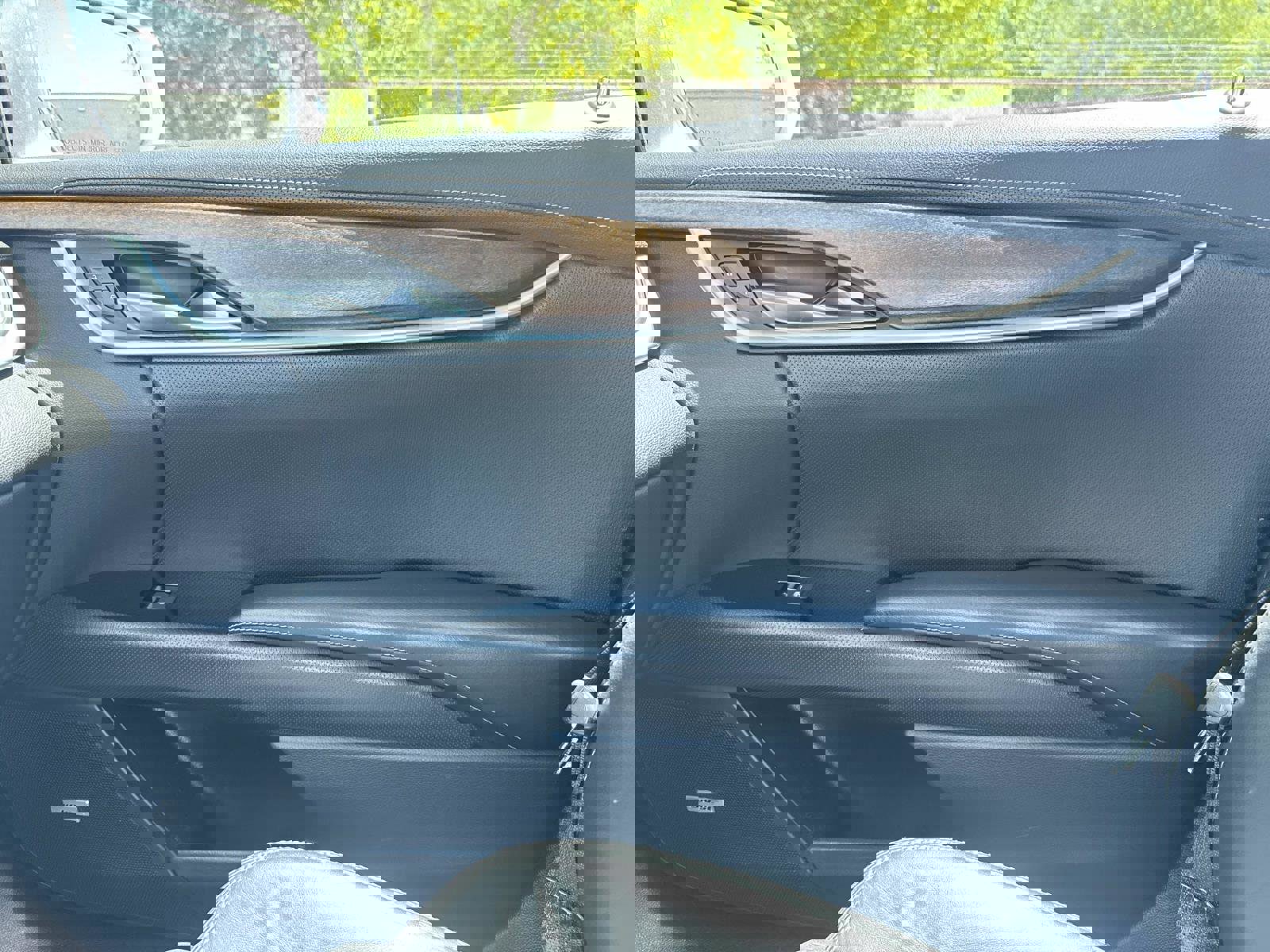 Used 2018 Cadillac XTS Luxury FWD image 23